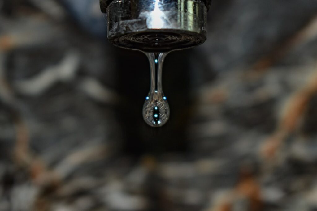 Canajoharie & Broadalbin: Your Go-To for Faucet Repair and Installation 2 leaky faucet repair canajoharie