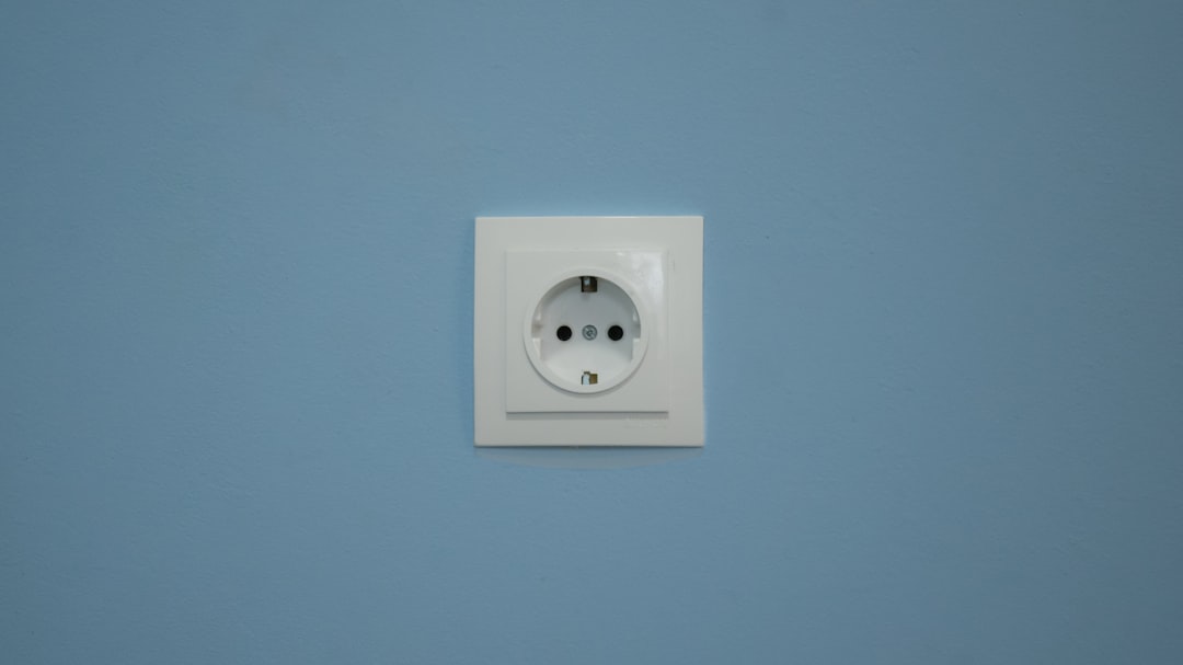 Blog 3 electrical safety tips for families with children