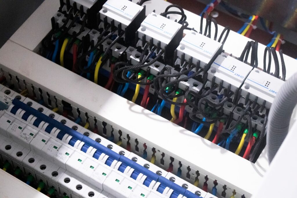 Step-by-Step Guide to Hiring One Company for HVAC Electrical and Plumbing vs Separate 2 hiring one company for HVAC electrical and plumbing vs separate
