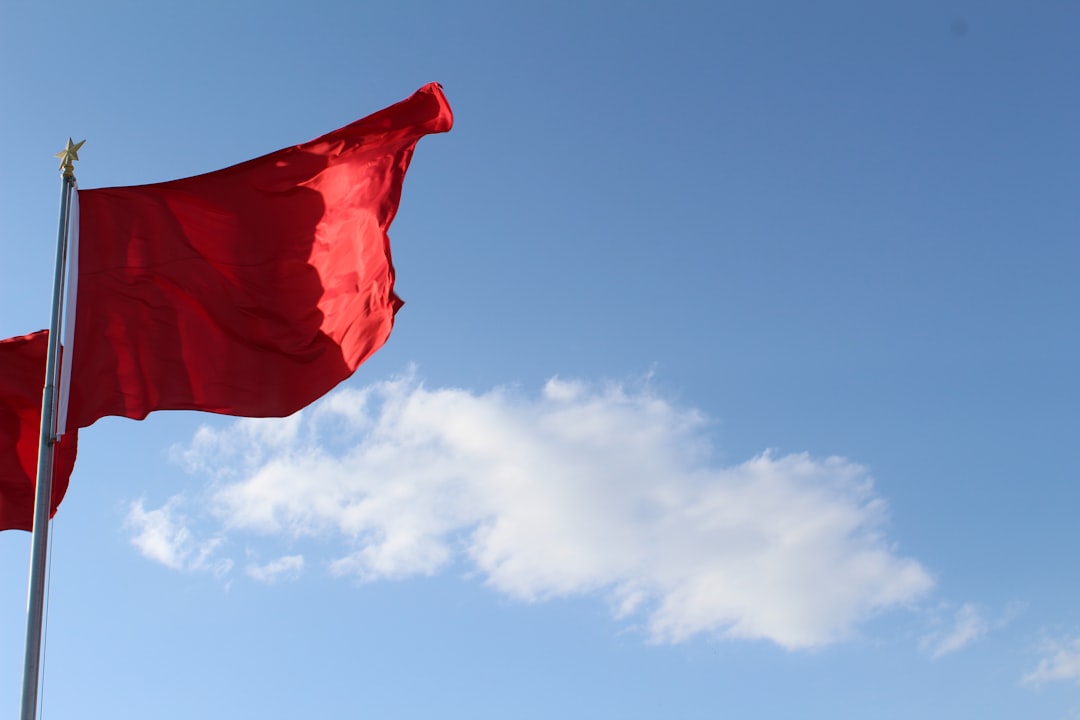 Blog 13 red flags when hiring a contractor